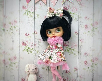 Outfit pink dress for blythe doll. Dress  pink for blythe doll. Dress clown for blythe. Alice doll blythe. Blythe doll.