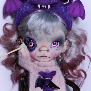 Blythe doll Vampire/ blythe with natural hair / Halloween/ ooak / free DHL shipping