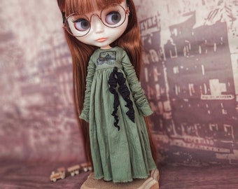 Blythe green dress vintage with black ribbon