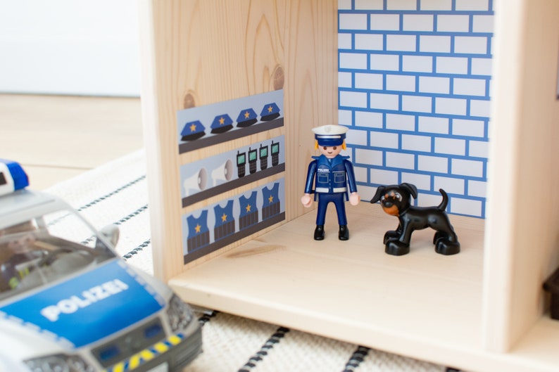 Polizeistation Aufkleber für IKEA FLISAT Puppenhaus Puppenhaus nicht enthalten Bild 5