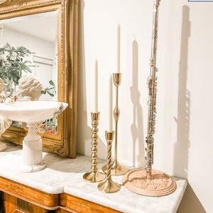 Flute stand. Natural solidwood. Baroque style