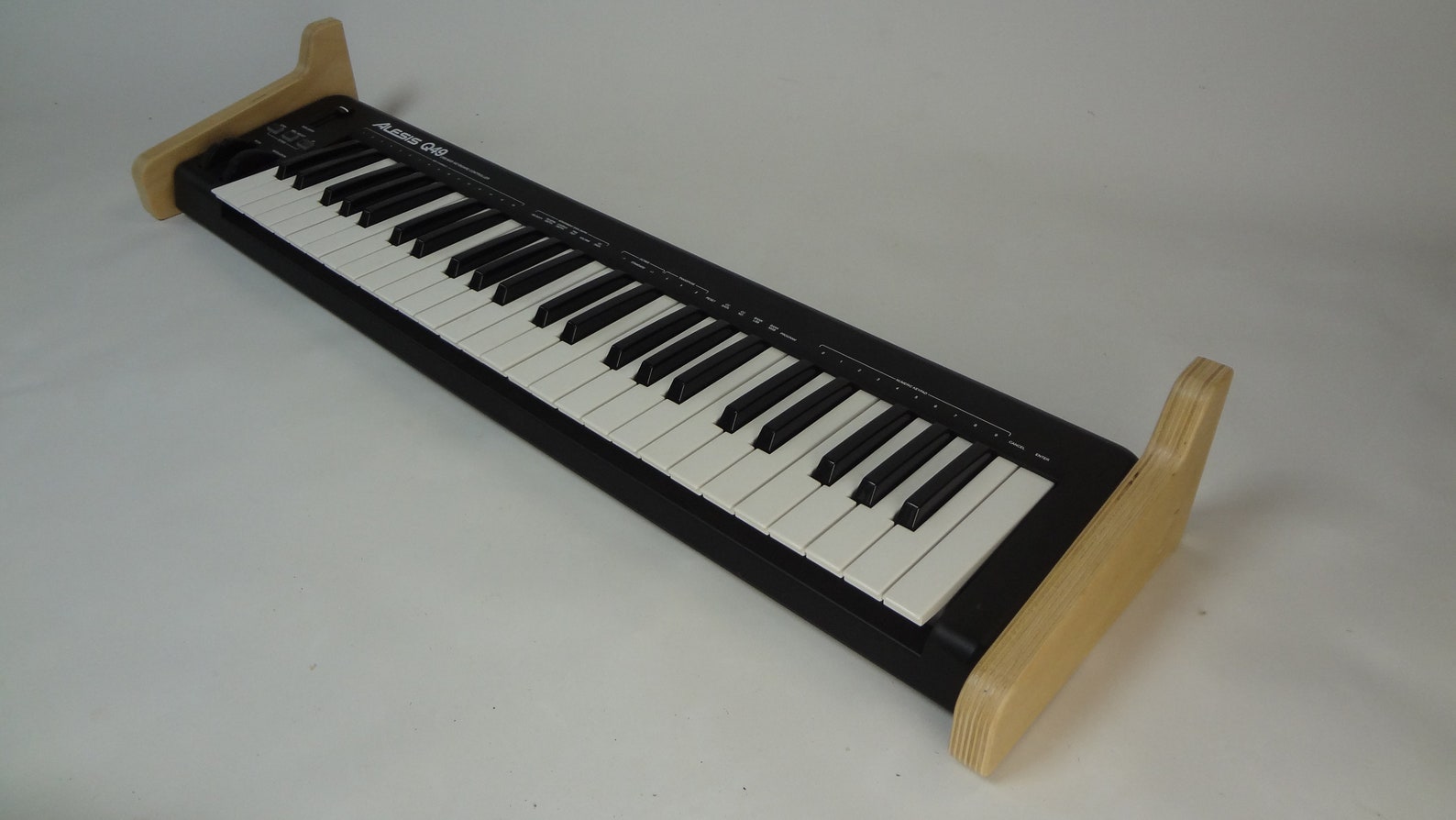 Wall Holders for Keyboard Digital Piano Midi Keyboard Etsy
