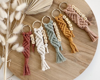 Porte-clé macramé personnalisé, porte-clé macramé, porte-clé personnalisé, accessoires en macramé, porte-clé bohème, cadeaux de fête de mariage, porte-clé maman