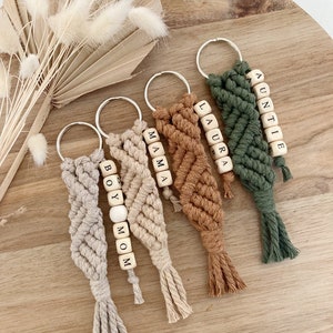 Personalized Macrame Keychain, Macrame Keychain, Customized Keychain, Macrame Accessories, Boho Keychain, Bridal Party Gifts, Mama Keychain image 4