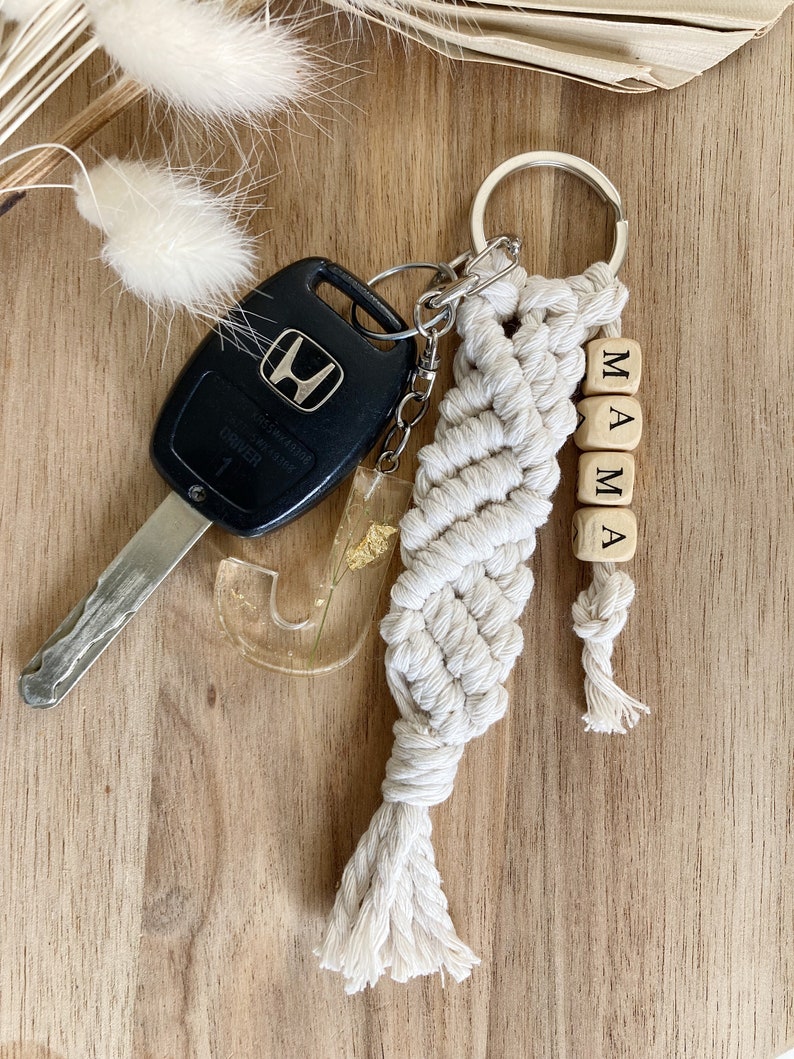 Personalized Macrame Keychain, Macrame Keychain, Customized Keychain, Macrame Accessories, Boho Keychain, Bridal Party Gifts, Mama Keychain image 3