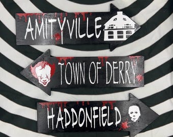 Horror Movie Arrow Decor- Directional
