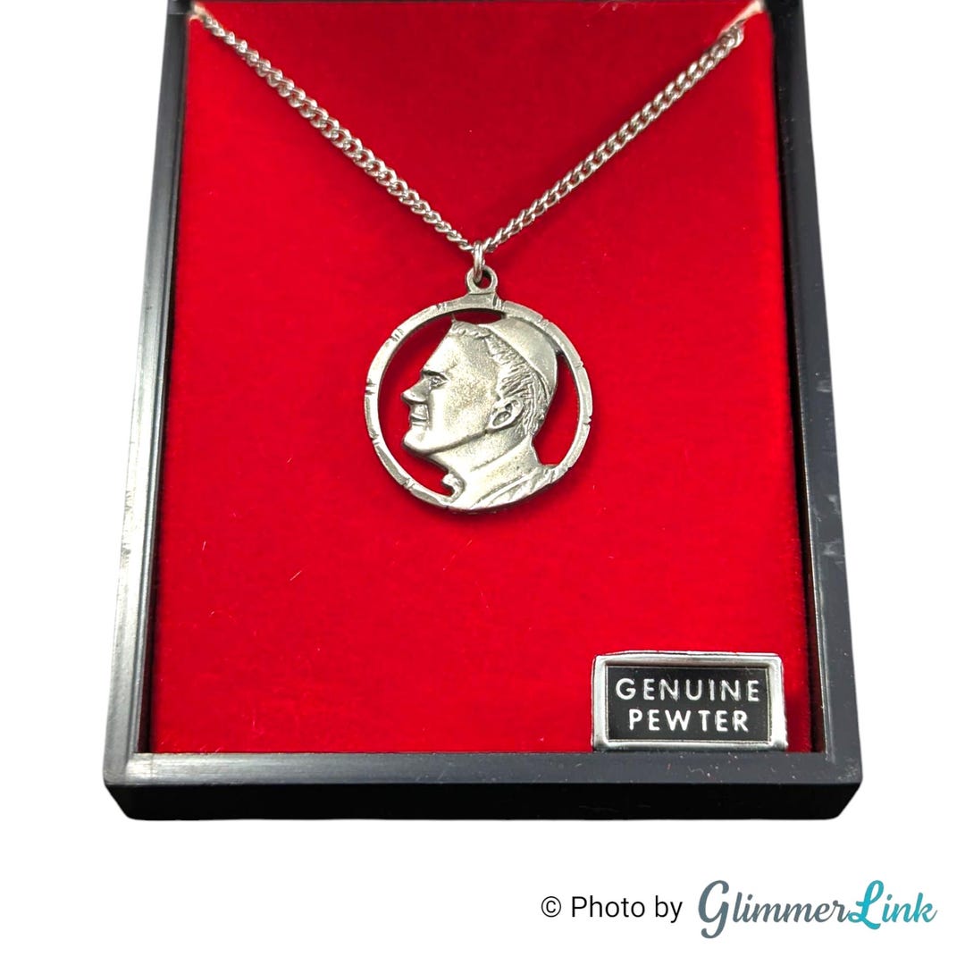 Vintage Pope John Paul II Genuine Pewter Religious Catholic Medal ...