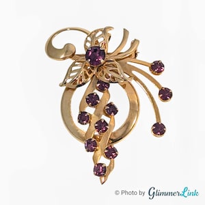 Vintage 1950s Purple Rhinestone Brooch Pendant: Gold Tone Floral Pin