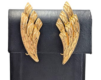 Vintage Coro Textured Wing Ear Climber Gold Tone Clip On Earrings