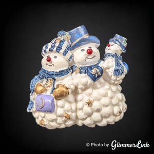 Vintage Snowman Family Winter Christmas Holiday Resin Brooch Pin