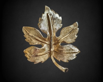 Broche Feuilles Dorée - Occasion En Très Bon état
