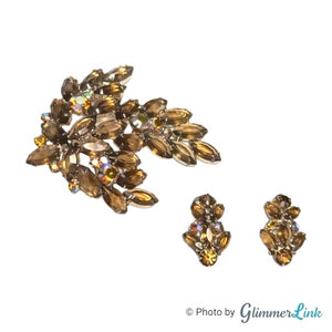 Vintage Topaz Brown AB Rhinestones Gold Tone Large Brooch & Clip On Earrings Set