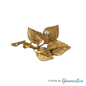 Vintage BSK Textured Four Leaves Branch Faux Pearl Mid Century Gold Tone Brooch