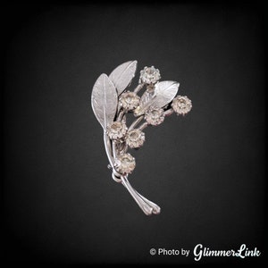 Vintage Floral Rhinestone Art Deco Style Silver Tone Brooch Pin