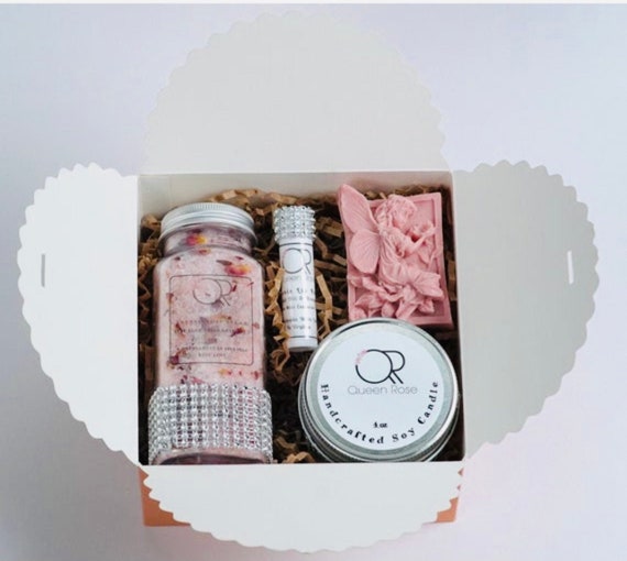 Hand-made Organic Floral Spa Kit, Valentine Day gift ,Valentine gift for her ,Spa Basket for Women, girlfriend spa gift box