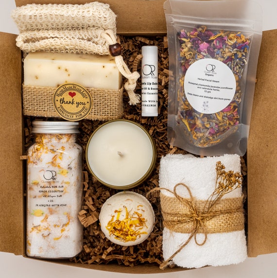 Relax & Rewind Gift Box, Candles, Perfumes & Body Essentials