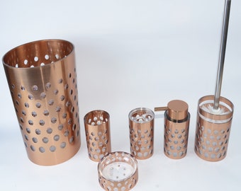Melarose Pink 6 Piece Decorative Bathroom Accessory set Made of Ceramic