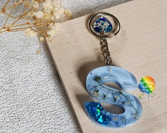 Forget-Me-Not Flower Initial Resin Keyring, Custom Letter Resin Keychain, Bag Charm, Handmade Christmas Gift, Birthday Gift, Gift for Her