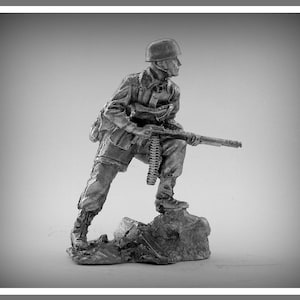 Toy Soldiers Action Figurines German Soldier WW2 World War II 54 mm Figures 1/32 Tin Soldiers Miniatures Statuettes Toy Sculpture Gift Metal