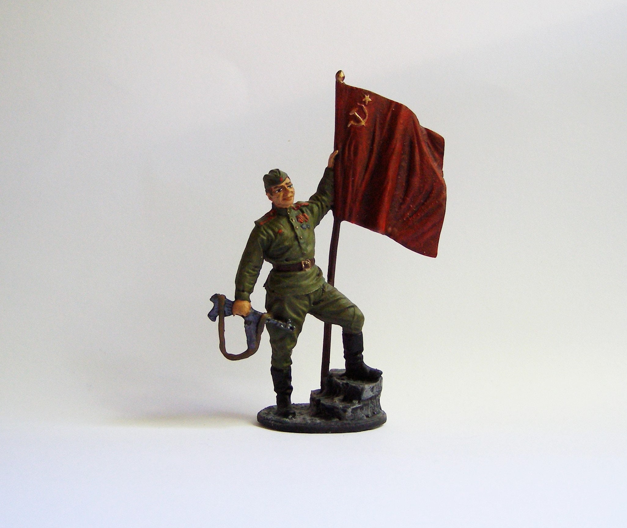 おもちゃの兵士アクションフィギュアソビエト兵士フラグ第二次世界大戦