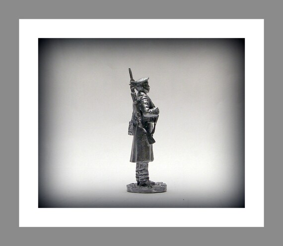 Marine hotsell toy soldiers