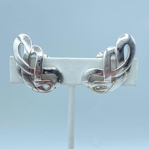 Vintage Monet Earrings, Monet Silver Clip On Earrings, Monet Jewelry, 60s Monet Earrings