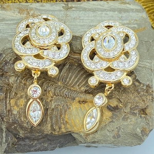 Vintage Swarovski Clear Crystal Drop Dangle Clip On Earrings | Signed Swan Logo Swarovski Earrings Gift For Her Wedding Jewelry