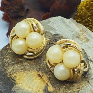 Vintage Crown Trifari Pearl Rhinestone Clip On Earrings: 1960s Gold Tone