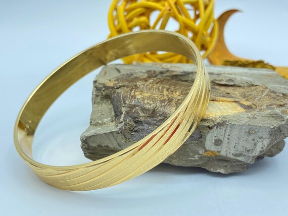 Monet Bracelet: Gold Bangle Bracelet, Etched, 1960s Jewelry, Book Piece, Large