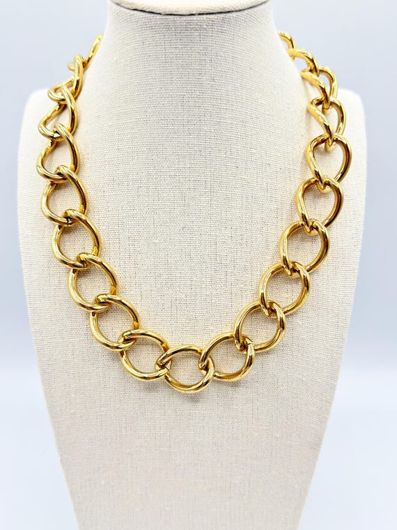 Vintage Monet Gold Tone Cable Chain Choker, Monet Chain Necklace, 80s Monet Necklace, 18 Inches, Monet Jewelry, Monet Necklace