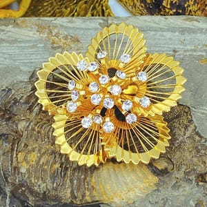 Vintage Monet Rhinestone Flower Brooch: 70s Gold-Tone Jewelry