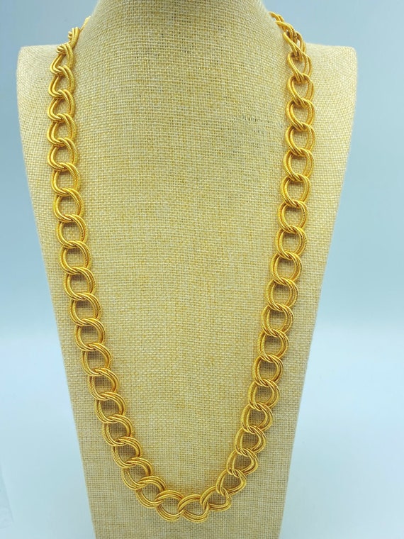 Vintage Anne Klein Gold Tone Ribbed Double Cable L