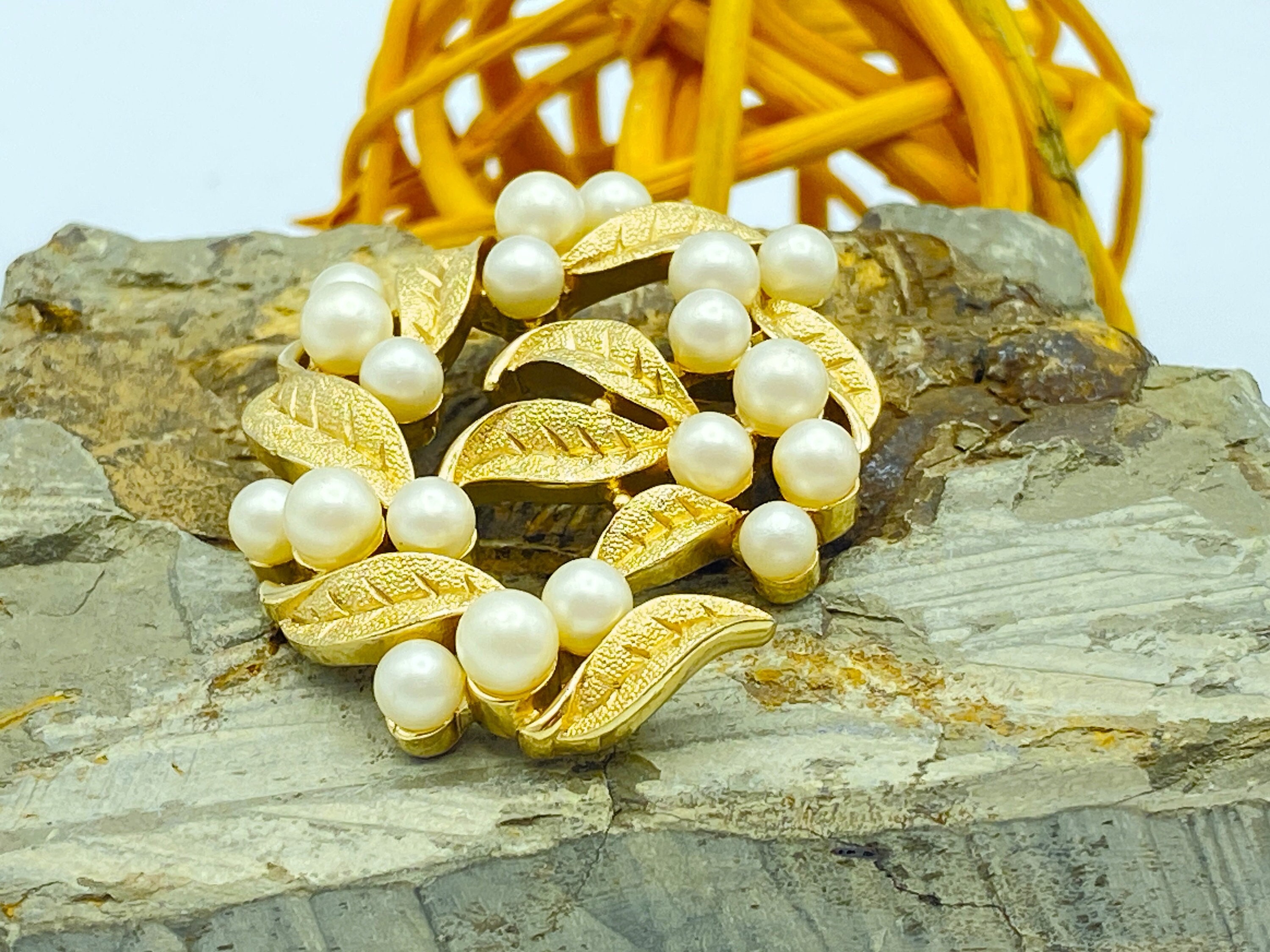 Trifari Pearl Brooch - Etsy
