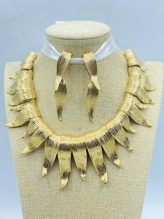 Vintage Givenchy Necklace and Earrings Set, 80s Givenchy Necklace and Givenchy, Rare Givenchy Jewelry - Etsy Vintage Givenchy Necklace and Earrings Set, 80s Givenchy Necklace and Givenchy, Rare Givenchy Jewelry - Etsy
