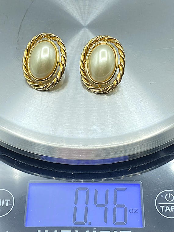Vintage KJL Pearl Earrings: Gold Tone Rope Trim, … - image 9