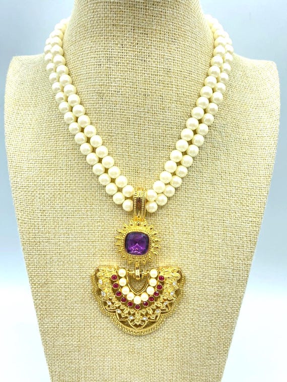 Avon Necklace: Pearl Necklace, Amethyst Pendant, 16 Inch, 1990s Jewelry