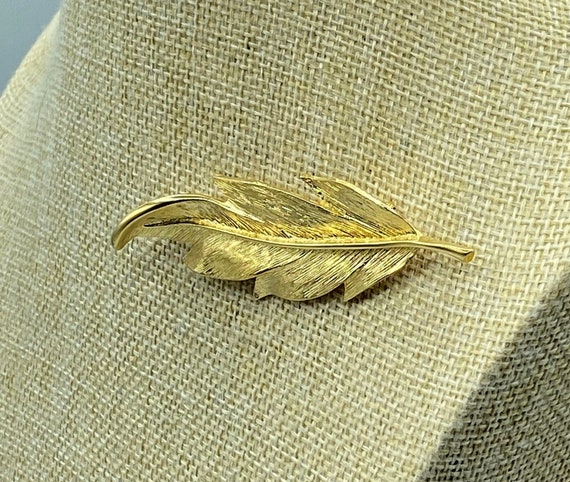 Vintage Napier Feather Pin, 90s Napier Brooch, Na… - image 1