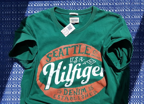tommy hilfiger vintage tee