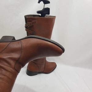 Leren rijlaarzen dames renaissance, heksenkleurige bruine knielaarzen, schoenen dames, y2k mod laarzen met lage hak, vintage dameslaarzen maat 7 VS