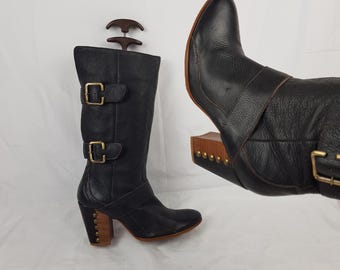 Vintage brown leather buckle boots women: Y2k heels, size 7 US