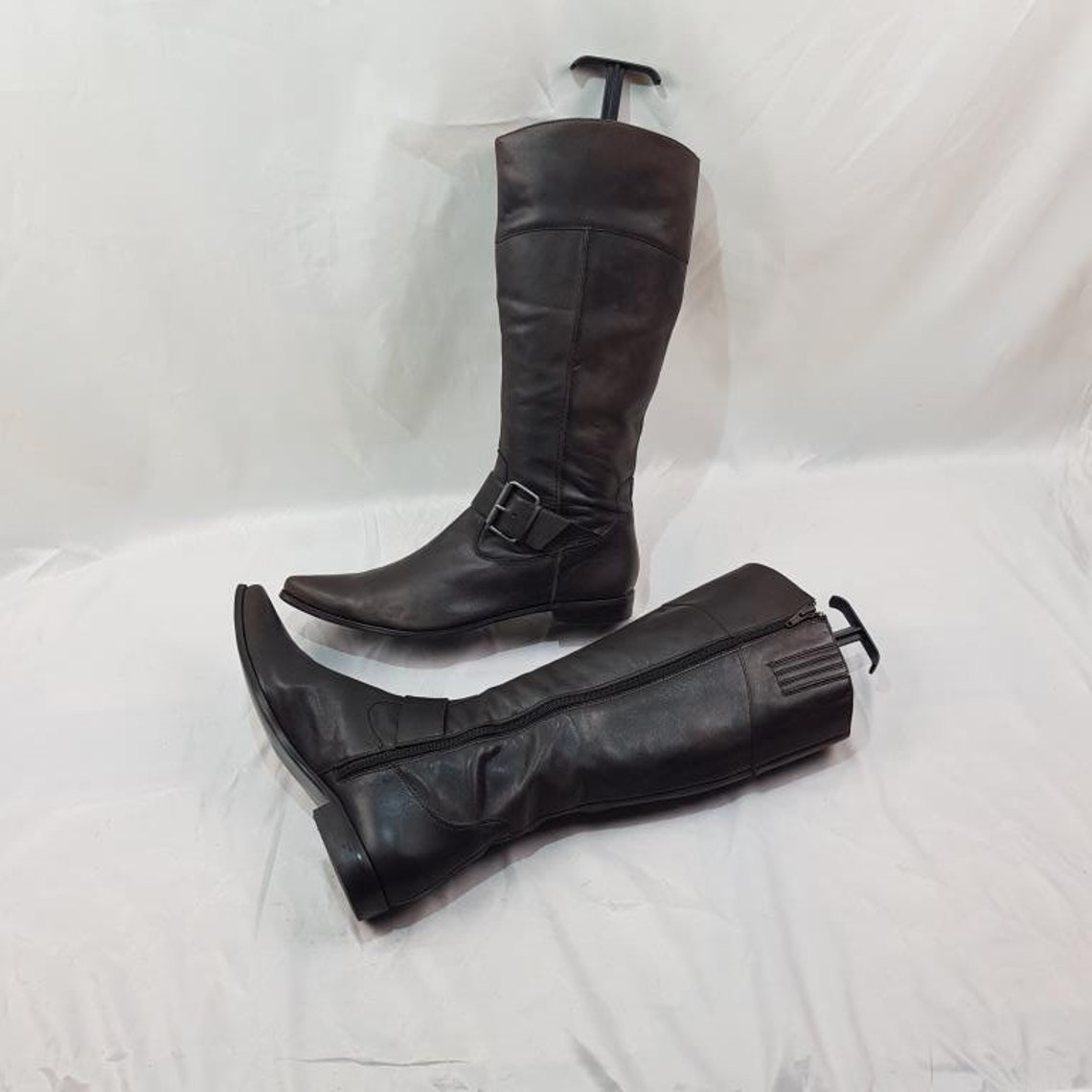 Leather tall riding slouch buckle boots women: Y2k knee high, pointed toe, US 11, photo 2 of 5