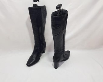 Botas altas de piel con tacón para mujer: estilo vintage Y2K, color negro, caña ancha, talla 9 US.