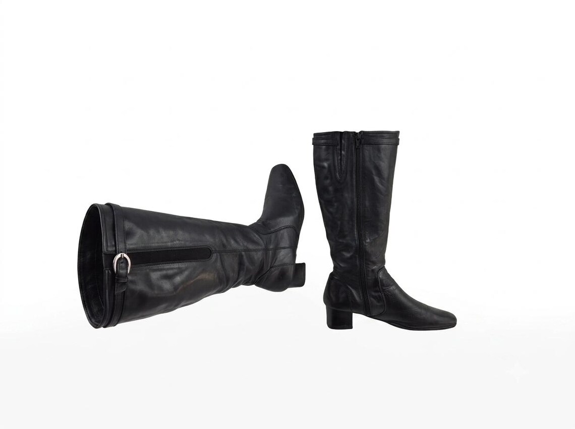 Leather knee high square toe wide calf boots: 90s vintage black heeled, 9 US, foto 1 di 5