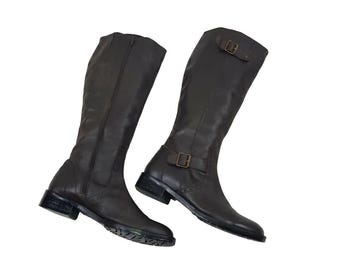 Medieval brown leather knee high boots women: Y2k vintage, rond toe, size US 10