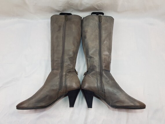 Vintage knee high boots, shoes women, gray leathe… - image 3