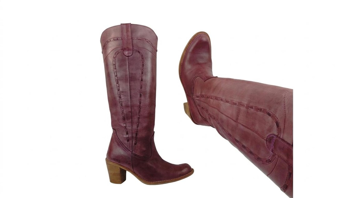 Western leather knee high heeled boots women: Y2K vintage red burgundy, size 7 US, foto 1 di 5