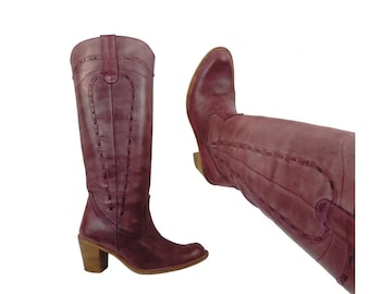 Rote Leder Kniehoch Stiefel Frauen: Y2K Vintage burgund, Größe 7 US