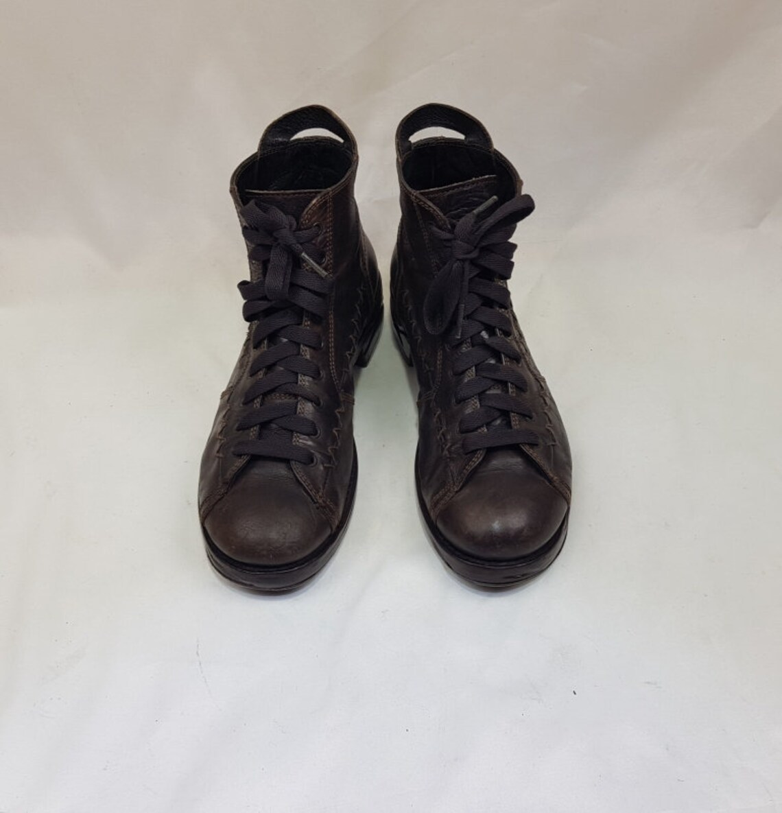 Leather lace up engineer combat boots: 90s Italian, steampunk shoes, hiking, US 9, Foto 2 von 5