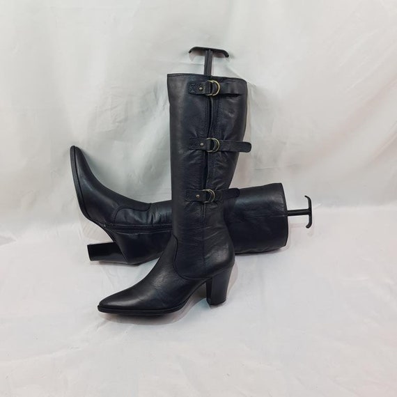 Pointed toe buckle boots hot sale