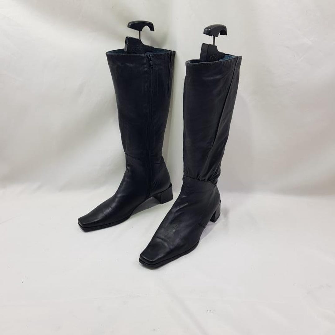 Leather Square Toe Knee High Wide Calf Boots: Y2K Vintage Black